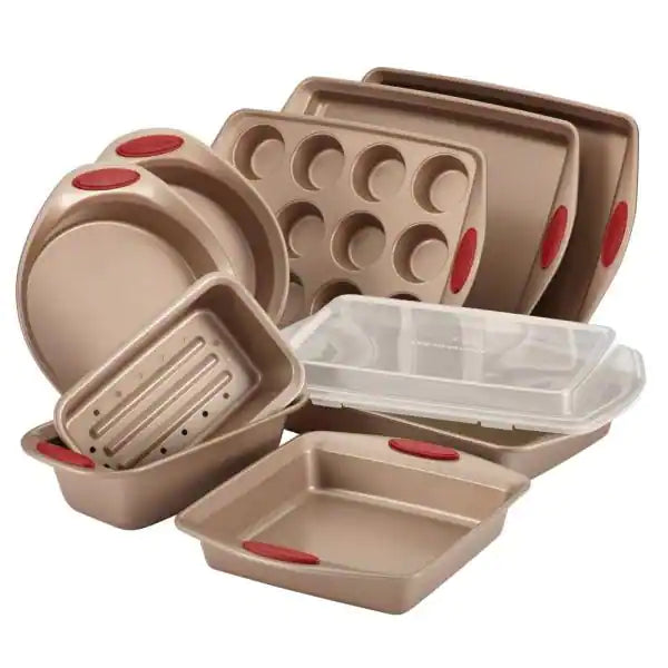 Cucina 10-Piece Latte and Cranberry Bakeware Set